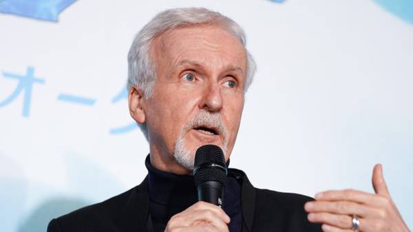 James Cameron finally admits Jack could have fit on that floating door in 'Titanic'