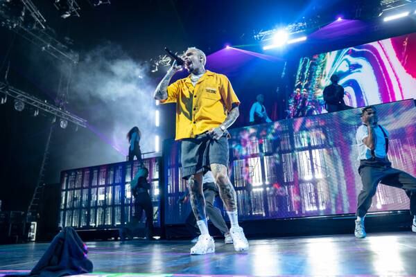 Chris Brown at the iThink Financial Amphitheatre 8.12.22