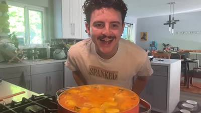Just Ben Cooks Sopa de Pollo