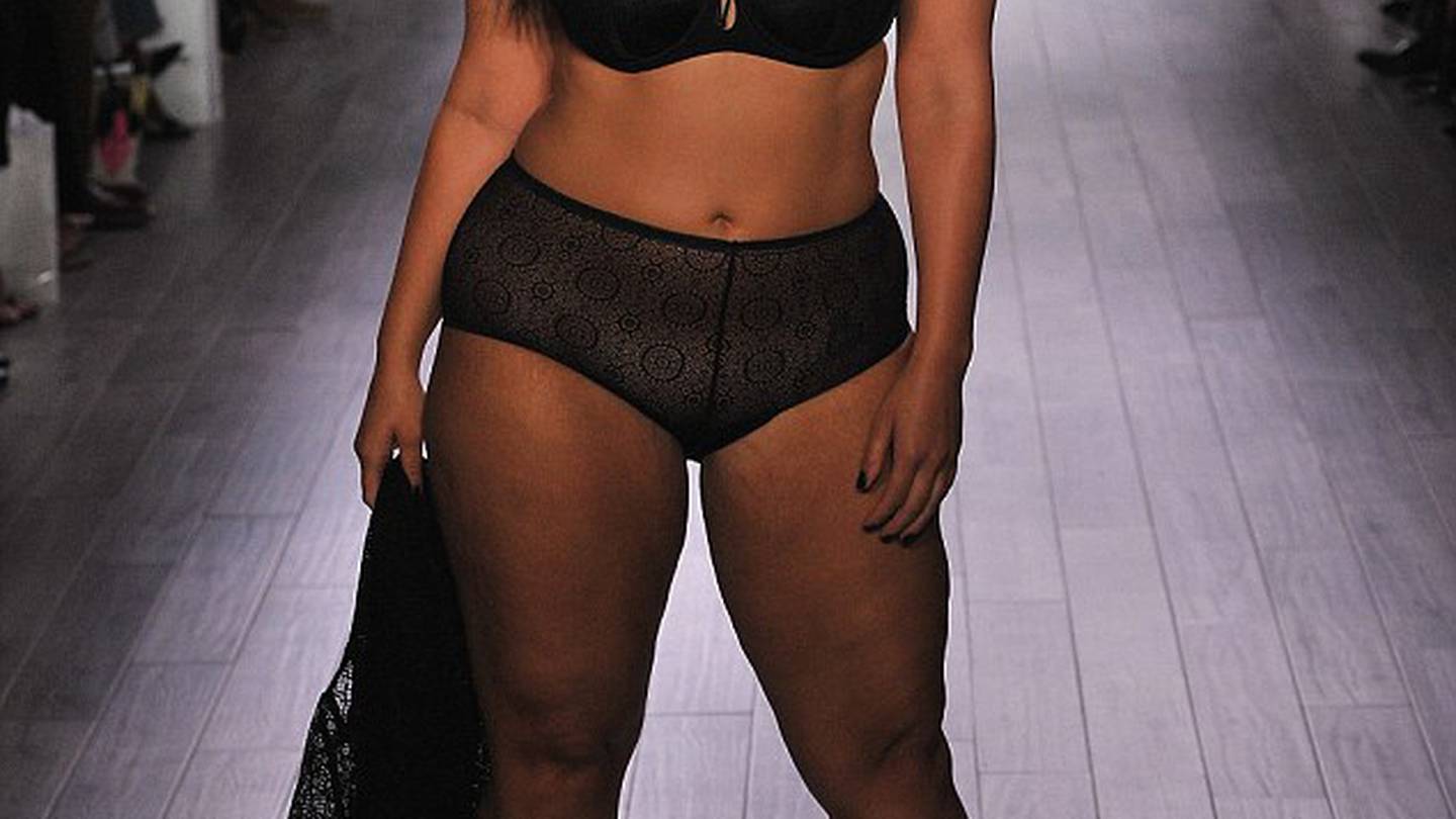 Ashley Graham's NYFW Lingerie Show Was All About Body Positivity