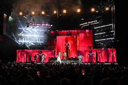 Ne-Yo; Akon; Nights Like This tour; iTHINK Financial Amphitheatre