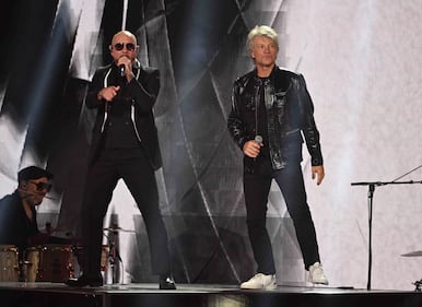 Pitbull & Jon Bon Jovi rocked the stage, performing "We Do It Our Way" At The 2024 Latin GRAMMYs! (Courtesy of Larry Marano)