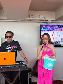 WFLC Hits 97.3 Brunch and Beats Hard Rock Café Martica Lopez DJ Vic Latino