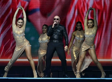 WFLC Hits 97.3 Pitbull & Lil Jon I'm Back Tour I Think Financial Amphitheatre