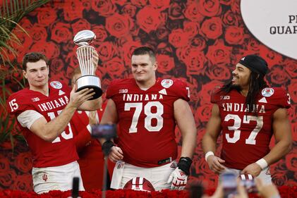 Fernando Mendoza Christopher Columbus High School Indiana University 2026 Rose Bowl Heisman